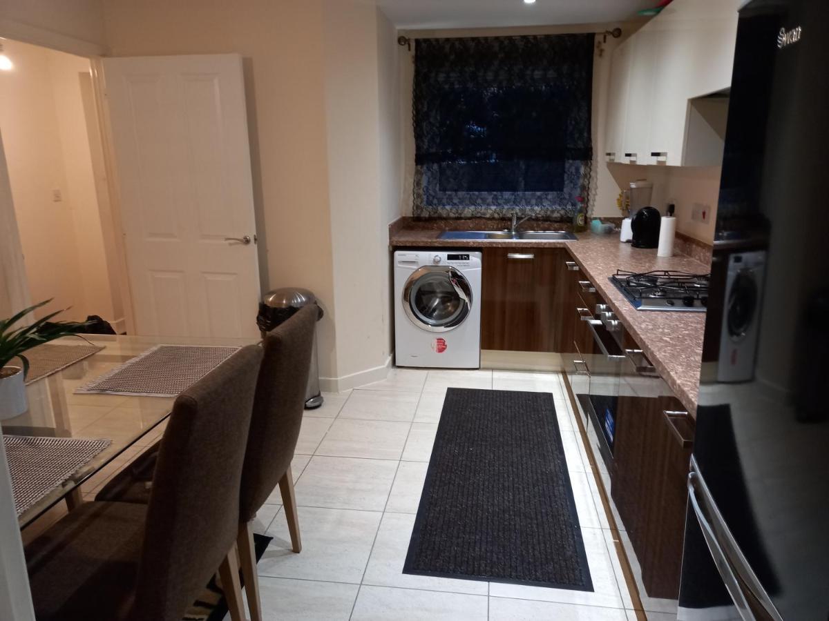 Immaculate 3 Bedroom Property. Nottingham Ngoại thất bức ảnh